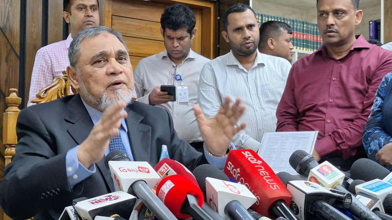প্রধান উপদেষ্টা পদত্যাগ করবেন না: ফাইজ তাইয়েব আহমেদ প্রধান উপদেষ্টা পদত্যাগ করবেন না: ফাইজ তাইয়েব আহমেদ