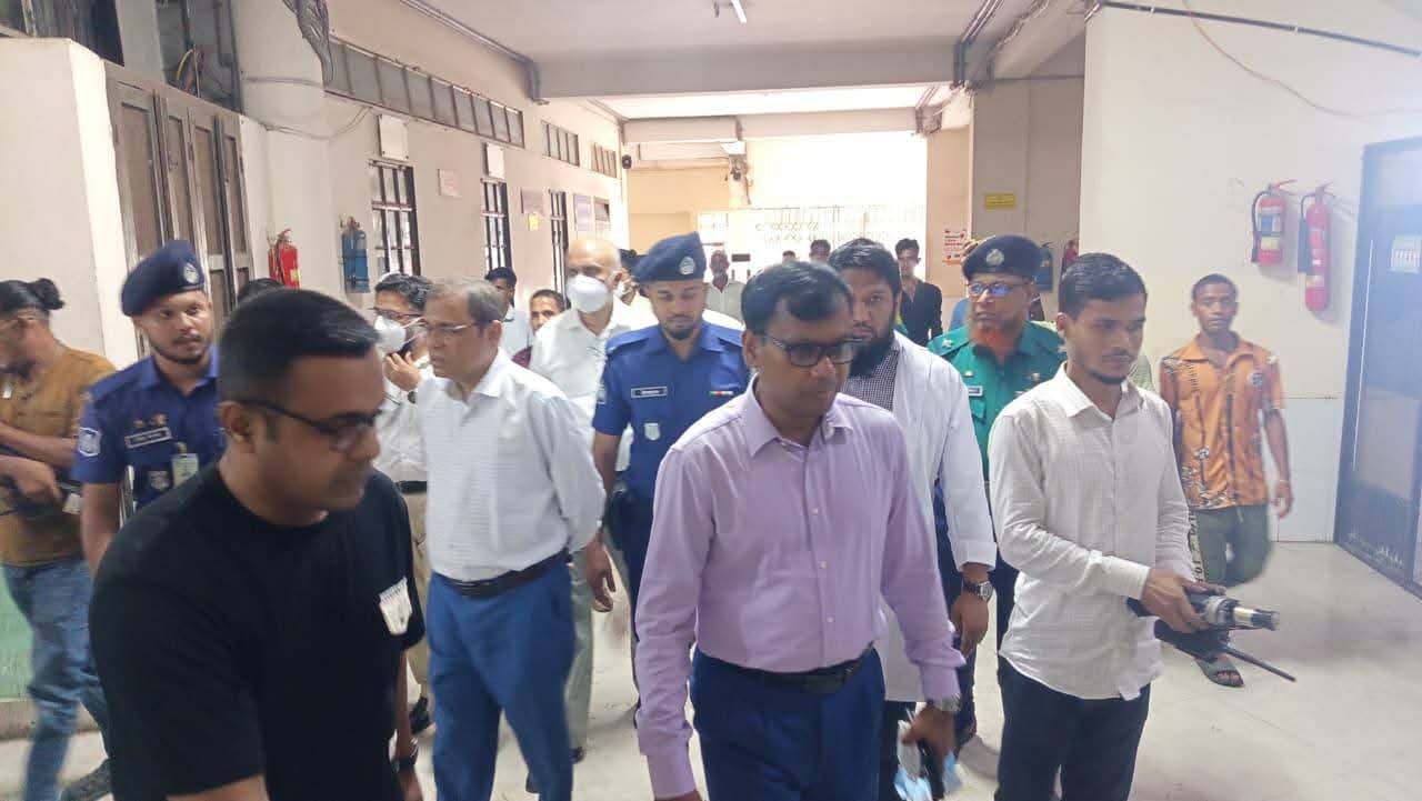 প্রধান উপদেষ্টা পদত্যাগ করবেন না: ফাইজ তাইয়েব আহমেদ