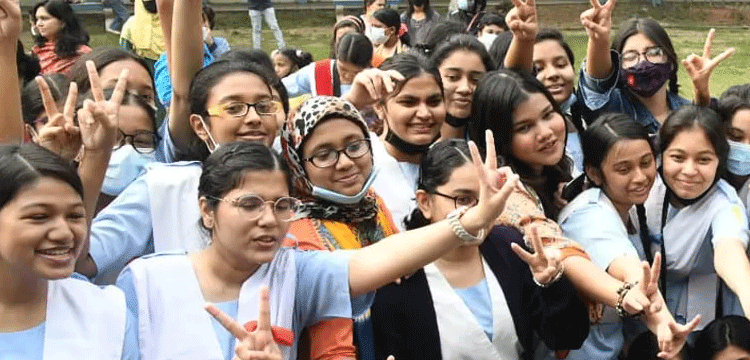 প্রধান উপদেষ্টা পদত্যাগ করবেন না: ফাইজ তাইয়েব আহমেদ প্রধান উপদেষ্টা পদত্যাগ করবেন না: ফাইজ তাইয়েব আহমেদ