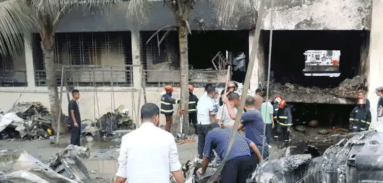 প্রধান উপদেষ্টা পদত্যাগ করবেন না: ফাইজ তাইয়েব আহমেদ প্রধান উপদেষ্টা পদত্যাগ করবেন না: ফাইজ তাইয়েব আহমেদ