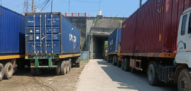 প্রধান উপদেষ্টা পদত্যাগ করবেন না: ফাইজ তাইয়েব আহমেদ প্রধান উপদেষ্টা পদত্যাগ করবেন না: ফাইজ তাইয়েব আহমেদ