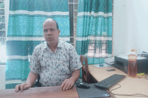 তাহিরপুরে ভূমি উন্নয়ন কর আদায়ে আশীষ চক্রবর্তী’র সাফল্য