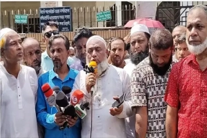 সিলেটে অবৈধ টমটম ও রিকশা শ্রমিকদের দমন না হলে রাজপথে নামার ঘোষণা