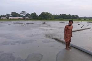 নবীগঞ্জে অবৈধ বালু উত্তোলনে দেড় লাখ টাকা জরিমানা