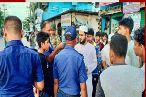কুলাউড়ায় হেলমেট-কাগজপত্র না থাকায় ৩ মোটরসাইকেল আরোহীকে জরিমানা