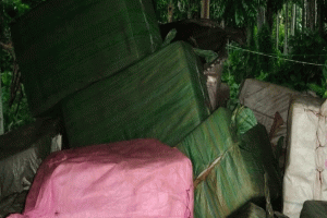 মৌলভীবাজারে যৌথ অভিযানে কোটি টাকার অবৈধ পণ্য জব্দ