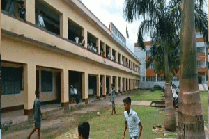 সুনামগঞ্জে স্কুলের গভর্নিং বডির বিরুদ্ধে স্বেচ্ছাচারিতার অভিযোগ শিক্ষকের