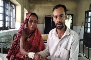 মাধবপুরে সরকারি রাস্তার ইট তুলে নিতে বাধা দেওয়ায় হামলার অভিযোগ