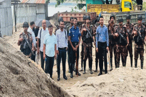 জাফলংয়ে টাস্কফোর্সের অভিযানে ৬০ হাজার ঘনফুট বালু জব্দ