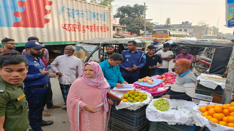 প্রধান উপদেষ্টা পদত্যাগ করবেন না: ফাইজ তাইয়েব আহমেদ