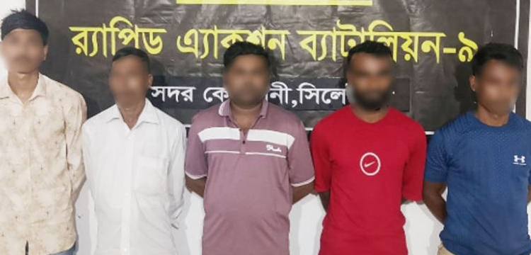 প্রধান উপদেষ্টা পদত্যাগ করবেন না: ফাইজ তাইয়েব আহমেদ