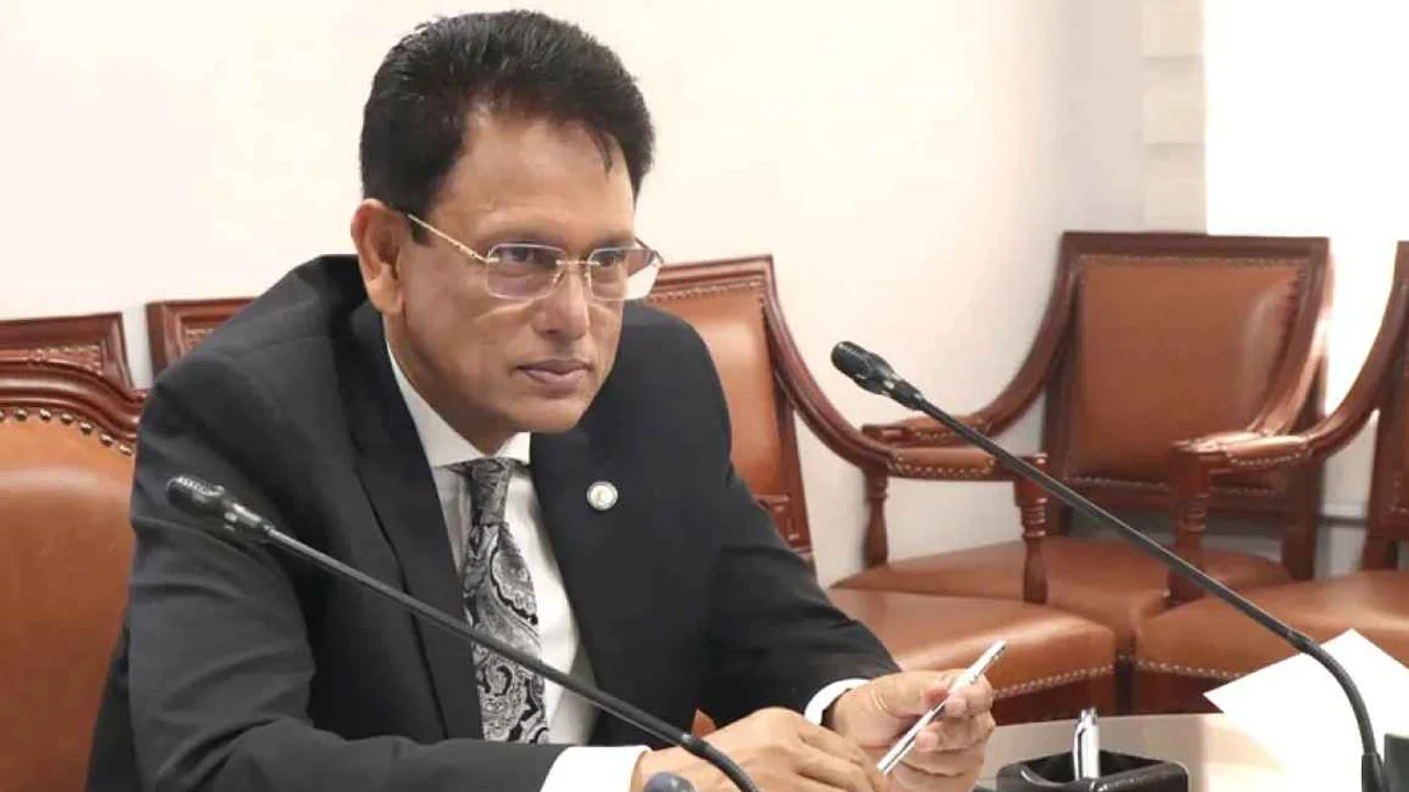 প্রধান উপদেষ্টা পদত্যাগ করবেন না: ফাইজ তাইয়েব আহমেদ