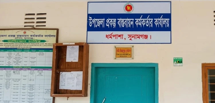প্রধান উপদেষ্টা পদত্যাগ করবেন না: ফাইজ তাইয়েব আহমেদ