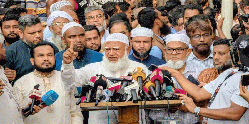 প্রধান উপদেষ্টা পদত্যাগ করবেন না: ফাইজ তাইয়েব আহমেদ