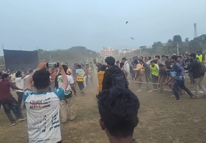 প্রধান উপদেষ্টা পদত্যাগ করবেন না: ফাইজ তাইয়েব আহমেদ