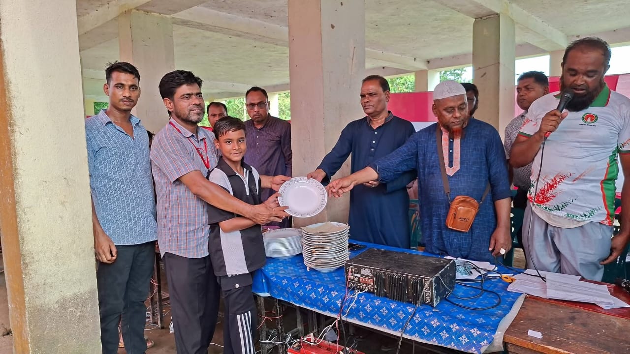 প্রধান উপদেষ্টা পদত্যাগ করবেন না: ফাইজ তাইয়েব আহমেদ