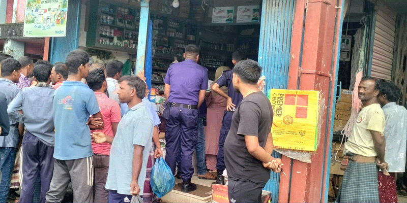 প্রধান উপদেষ্টা পদত্যাগ করবেন না: ফাইজ তাইয়েব আহমেদ
