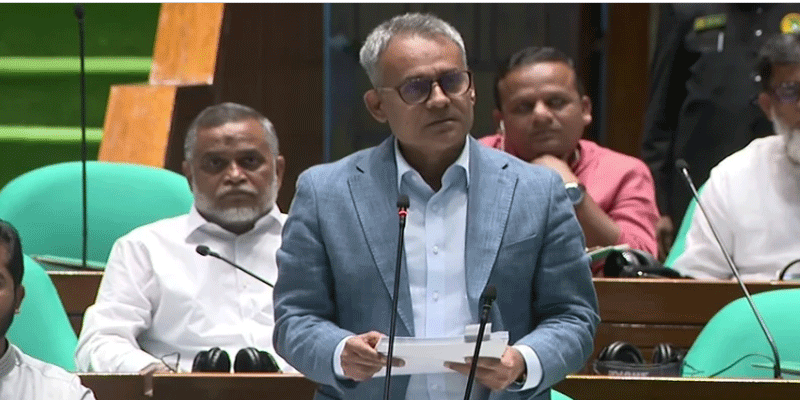 প্রধান উপদেষ্টা পদত্যাগ করবেন না: ফাইজ তাইয়েব আহমেদ