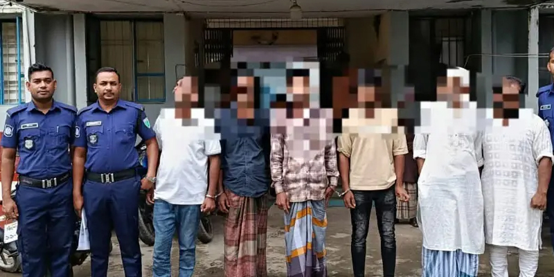 প্রধান উপদেষ্টা পদত্যাগ করবেন না: ফাইজ তাইয়েব আহমেদ