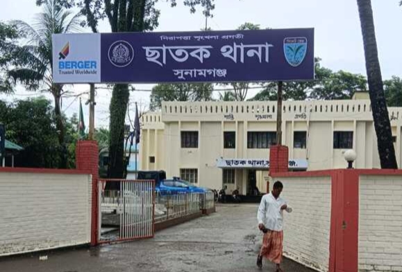 প্রধান উপদেষ্টা পদত্যাগ করবেন না: ফাইজ তাইয়েব আহমেদ