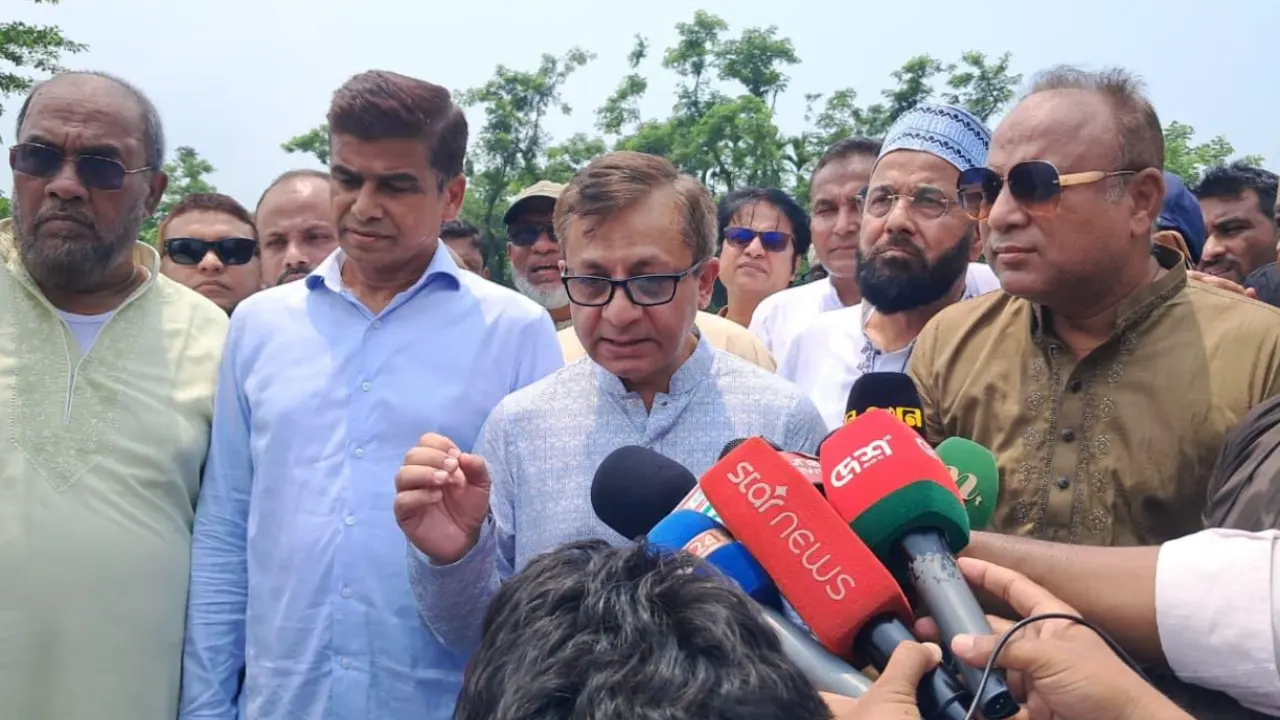 প্রধান উপদেষ্টা পদত্যাগ করবেন না: ফাইজ তাইয়েব আহমেদ