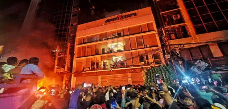 প্রধান উপদেষ্টা পদত্যাগ করবেন না: ফাইজ তাইয়েব আহমেদ