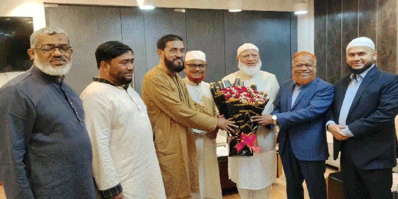 প্রধান উপদেষ্টা পদত্যাগ করবেন না: ফাইজ তাইয়েব আহমেদ
