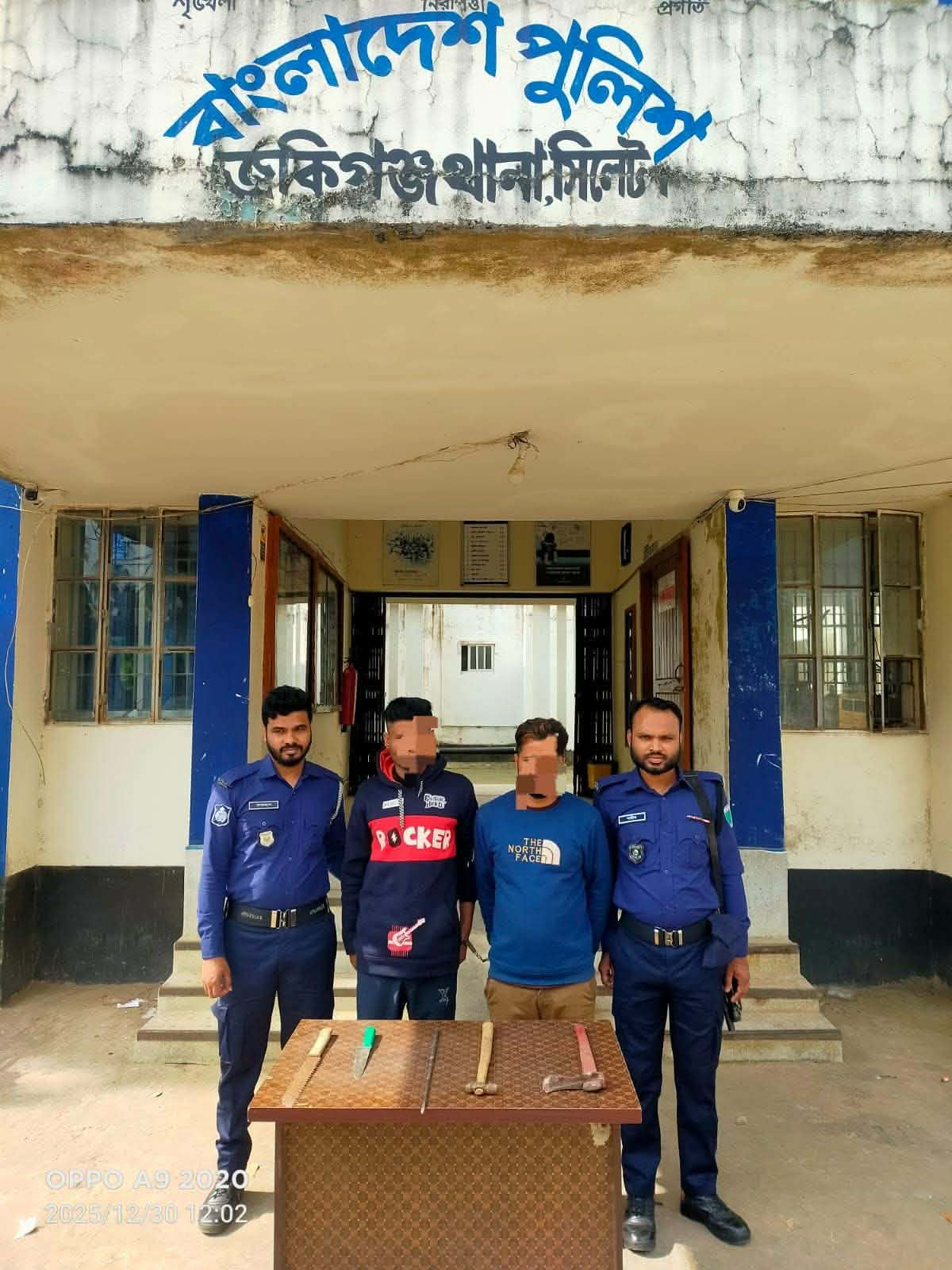প্রধান উপদেষ্টা পদত্যাগ করবেন না: ফাইজ তাইয়েব আহমেদ