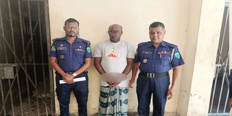 প্রধান উপদেষ্টা পদত্যাগ করবেন না: ফাইজ তাইয়েব আহমেদ