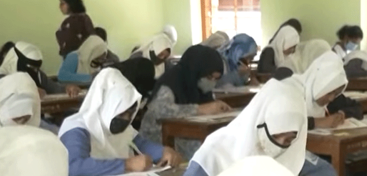প্রধান উপদেষ্টা পদত্যাগ করবেন না: ফাইজ তাইয়েব আহমেদ
