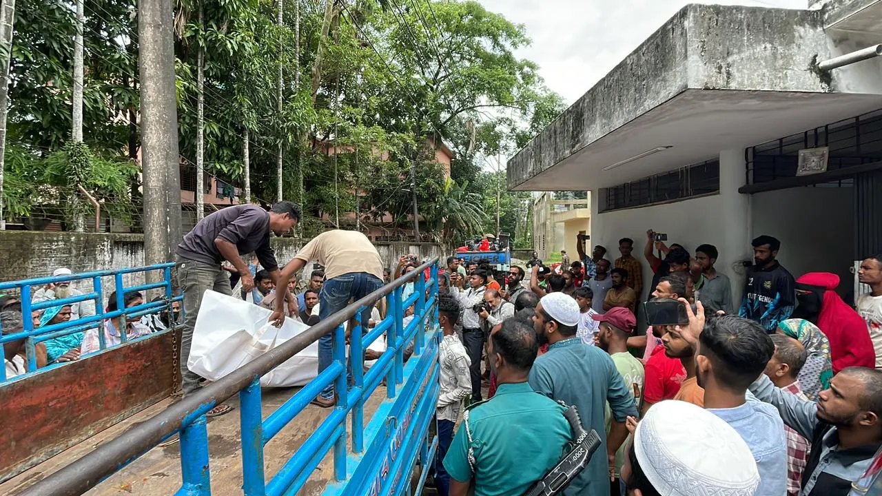 প্রধান উপদেষ্টা পদত্যাগ করবেন না: ফাইজ তাইয়েব আহমেদ