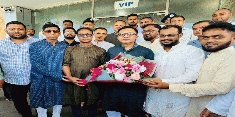 প্রধান উপদেষ্টা পদত্যাগ করবেন না: ফাইজ তাইয়েব আহমেদ