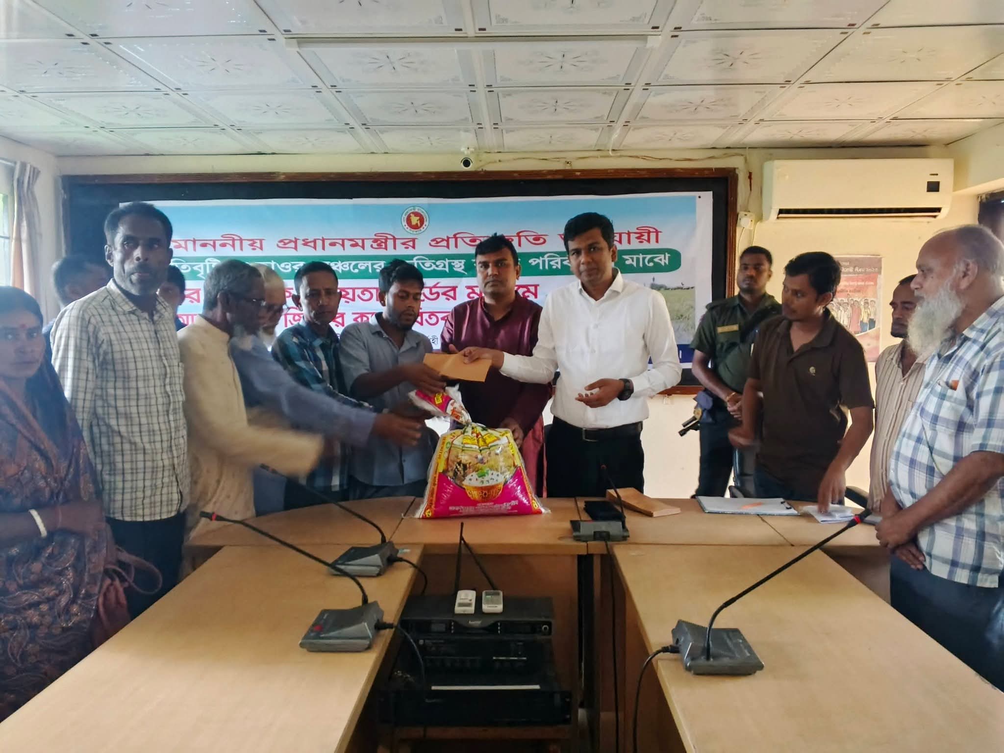 প্রধান উপদেষ্টা পদত্যাগ করবেন না: ফাইজ তাইয়েব আহমেদ