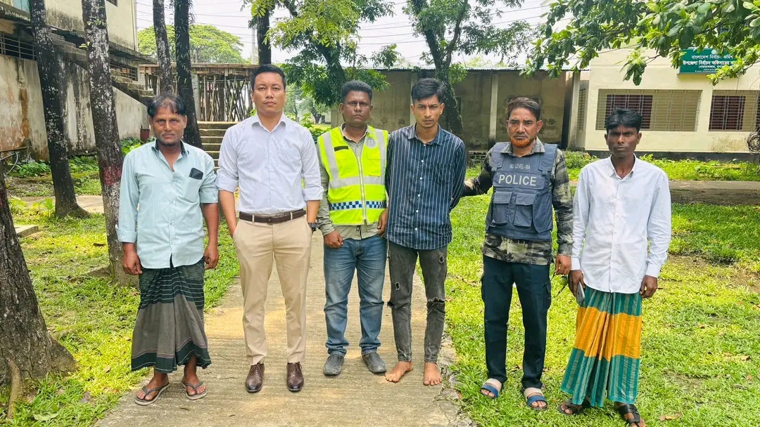 প্রধান উপদেষ্টা পদত্যাগ করবেন না: ফাইজ তাইয়েব আহমেদ