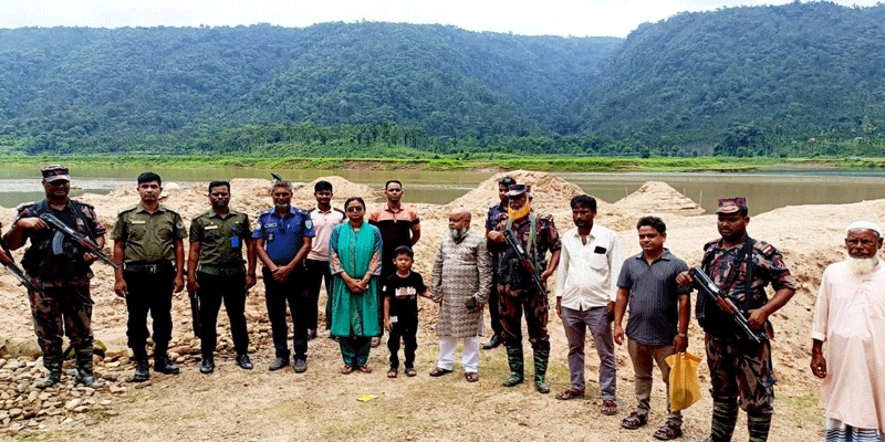প্রধান উপদেষ্টা পদত্যাগ করবেন না: ফাইজ তাইয়েব আহমেদ