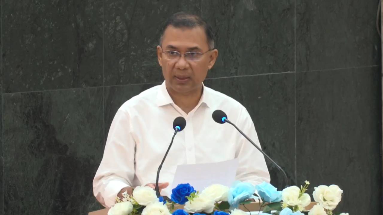 প্রধান উপদেষ্টা পদত্যাগ করবেন না: ফাইজ তাইয়েব আহমেদ
