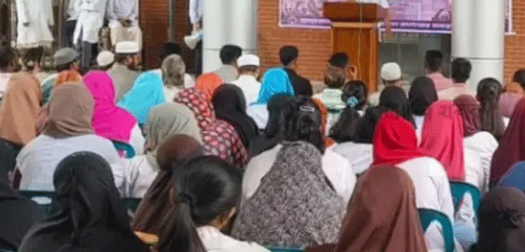 প্রধান উপদেষ্টা পদত্যাগ করবেন না: ফাইজ তাইয়েব আহমেদ
