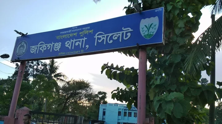 প্রধান উপদেষ্টা পদত্যাগ করবেন না: ফাইজ তাইয়েব আহমেদ