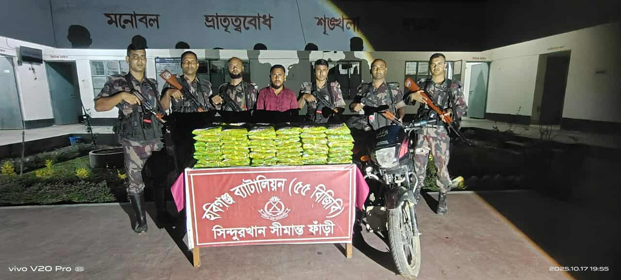 প্রধান উপদেষ্টা পদত্যাগ করবেন না: ফাইজ তাইয়েব আহমেদ