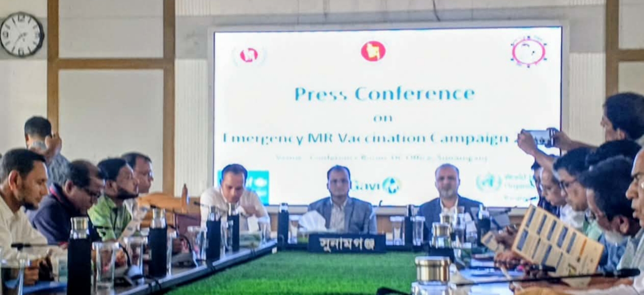 প্রধান উপদেষ্টা পদত্যাগ করবেন না: ফাইজ তাইয়েব আহমেদ