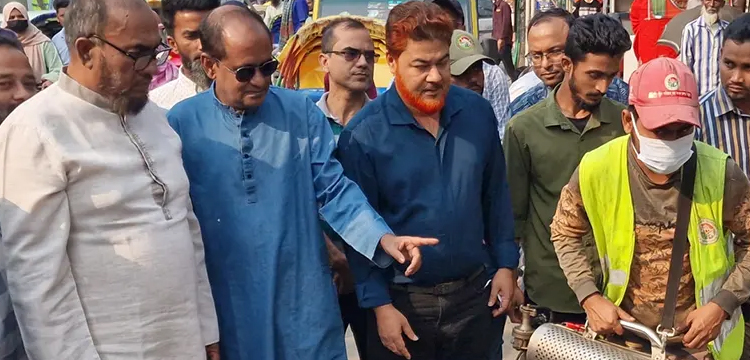 প্রধান উপদেষ্টা পদত্যাগ করবেন না: ফাইজ তাইয়েব আহমেদ