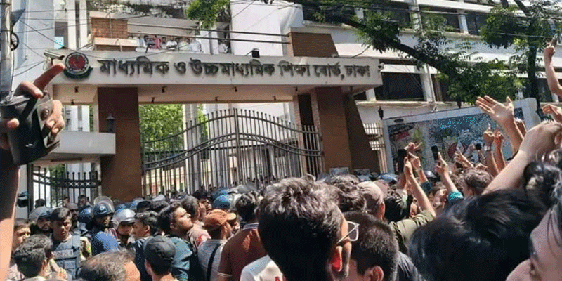 প্রধান উপদেষ্টা পদত্যাগ করবেন না: ফাইজ তাইয়েব আহমেদ