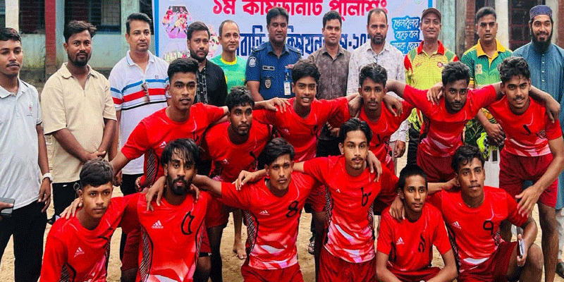 প্রধান উপদেষ্টা পদত্যাগ করবেন না: ফাইজ তাইয়েব আহমেদ
