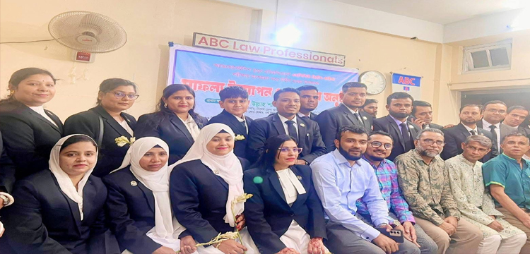 প্রধান উপদেষ্টা পদত্যাগ করবেন না: ফাইজ তাইয়েব আহমেদ