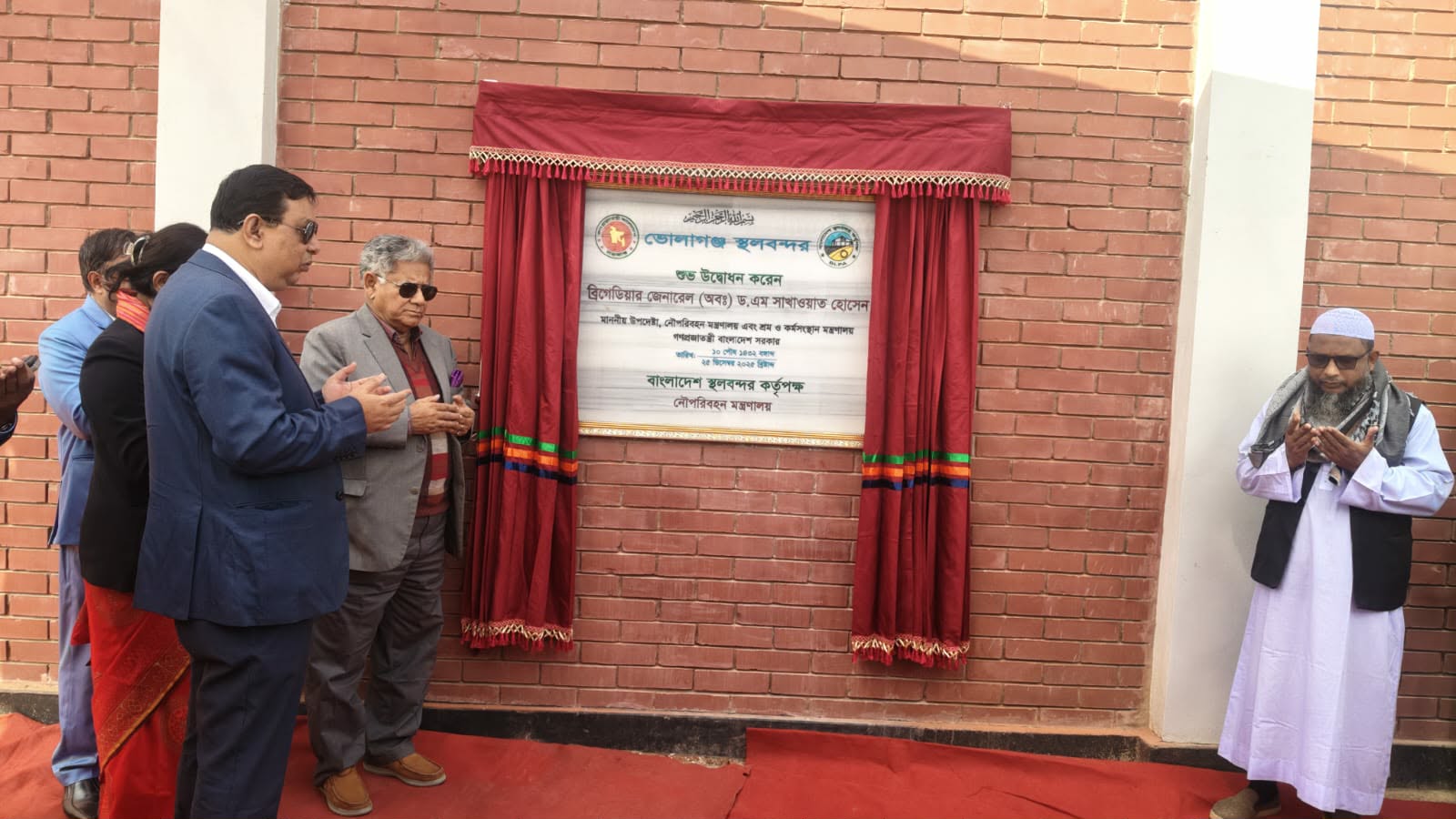 প্রধান উপদেষ্টা পদত্যাগ করবেন না: ফাইজ তাইয়েব আহমেদ
