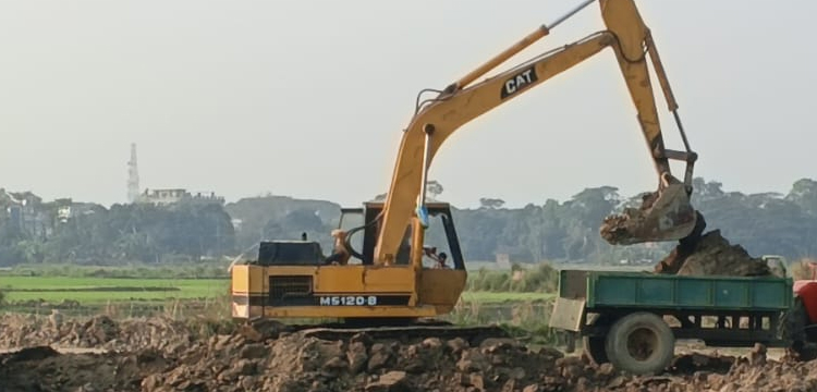 প্রধান উপদেষ্টা পদত্যাগ করবেন না: ফাইজ তাইয়েব আহমেদ