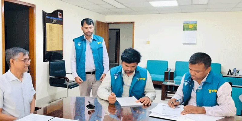 প্রধান উপদেষ্টা পদত্যাগ করবেন না: ফাইজ তাইয়েব আহমেদ