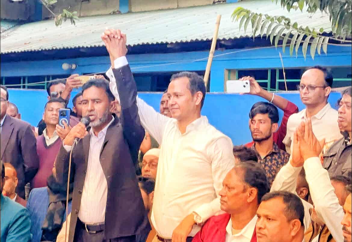 প্রধান উপদেষ্টা পদত্যাগ করবেন না: ফাইজ তাইয়েব আহমেদ