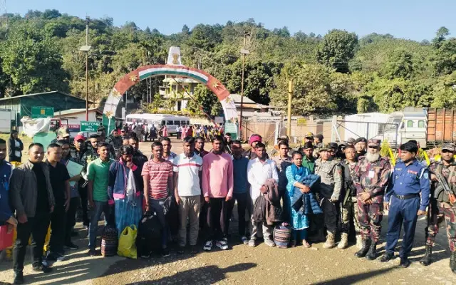 প্রধান উপদেষ্টা পদত্যাগ করবেন না: ফাইজ তাইয়েব আহমেদ