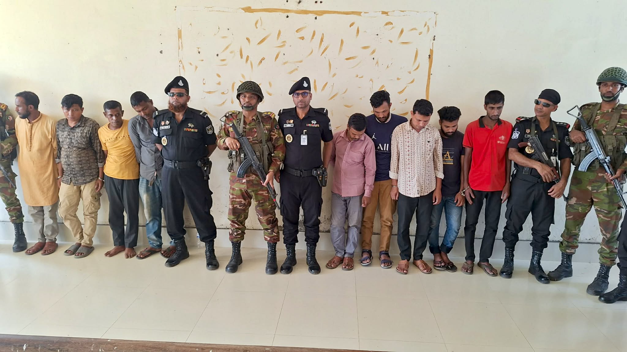 প্রধান উপদেষ্টা পদত্যাগ করবেন না: ফাইজ তাইয়েব আহমেদ